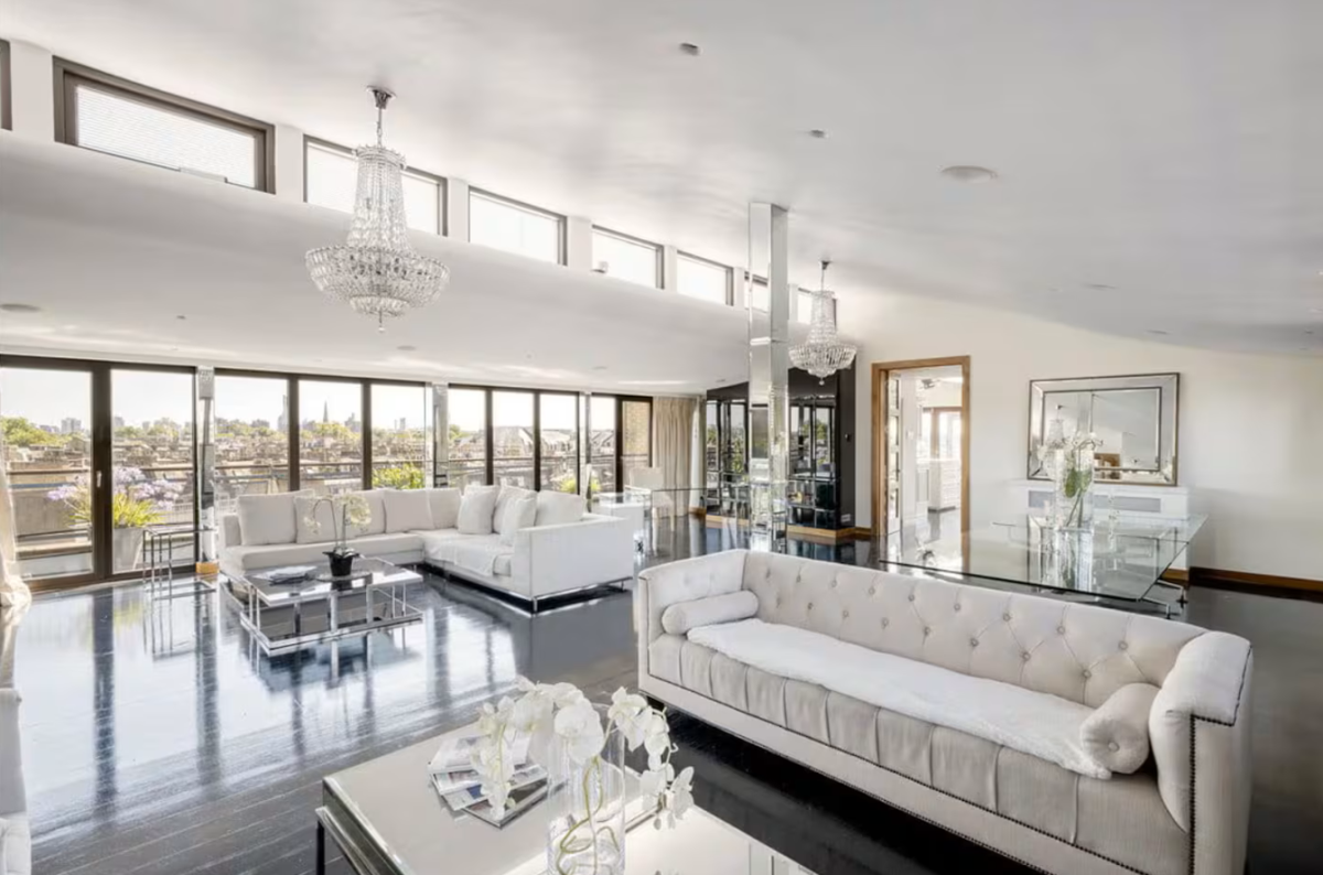 Living at the Top: 6 Extraordinary City Penthouses - image 4