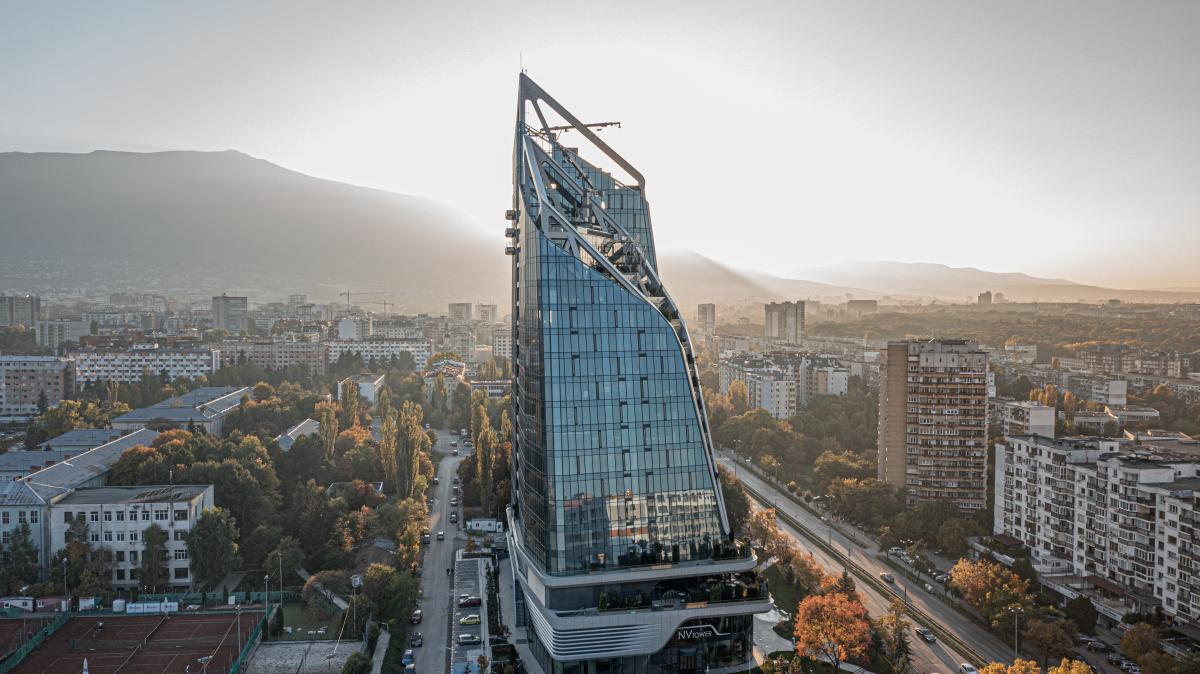 Ден на отворените врати на луксозна мултифункционална сграда с Акт 14 в кв. Дианабад - image 3