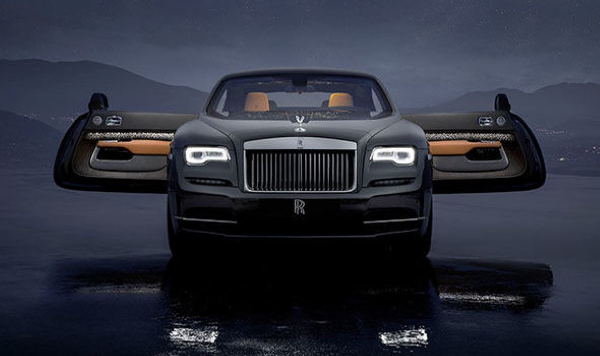В смел израз на динамичен лукс, Rolls-Royce разкрива Wraith Luminary Collection - image 3