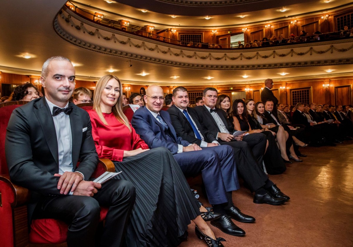 Весела Илиева сред финалистите на заключителната церемония нa конкурса Мениджър на годината 2019 - image 2