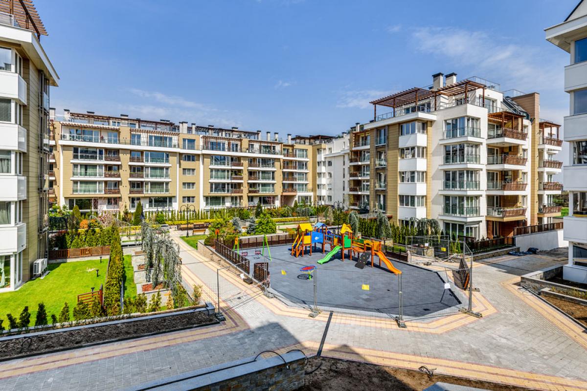 Open house day of three new apartments in the Flora Garden complex in Manastirski Livadi - east - image 3