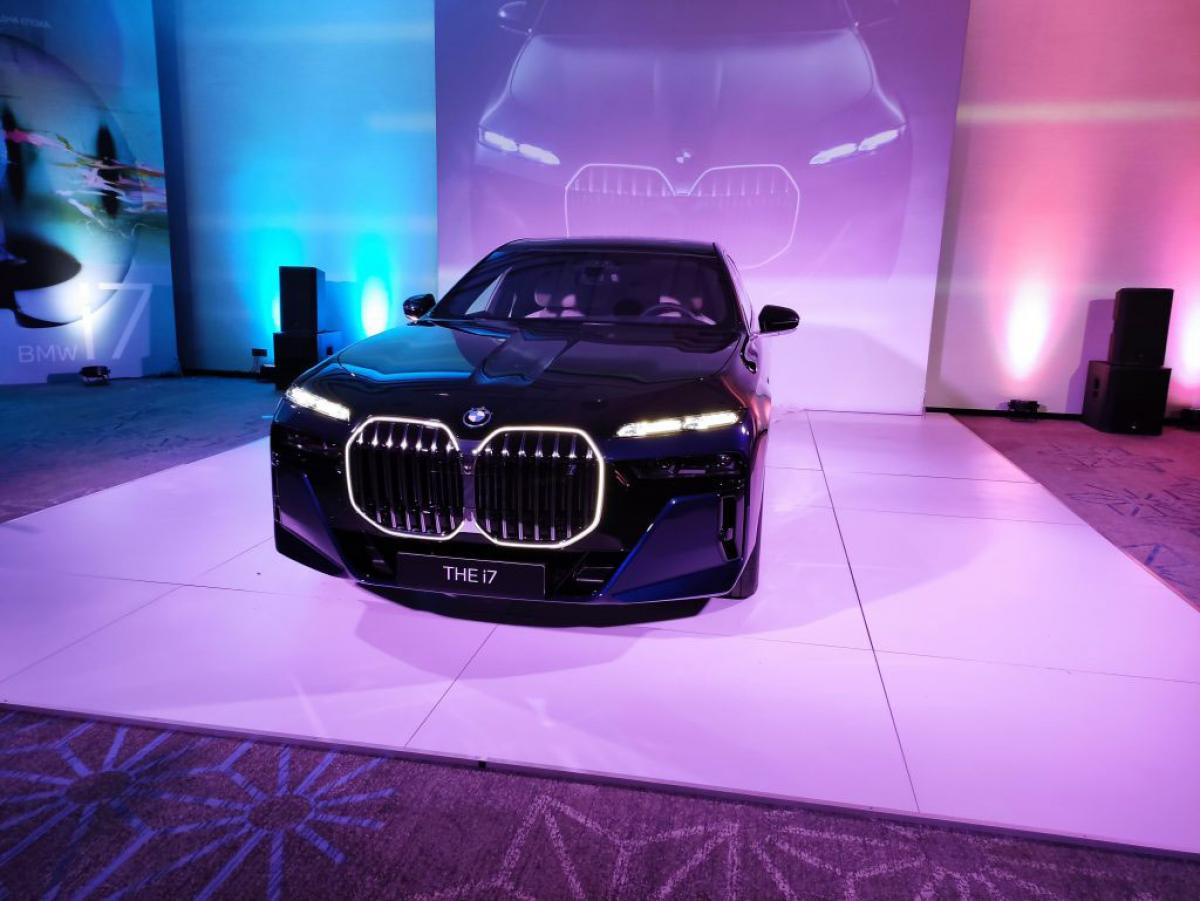 Новото луксозно BMW I7 с официална премиера и в България „Нова дефиниция на лукса“ - image 1