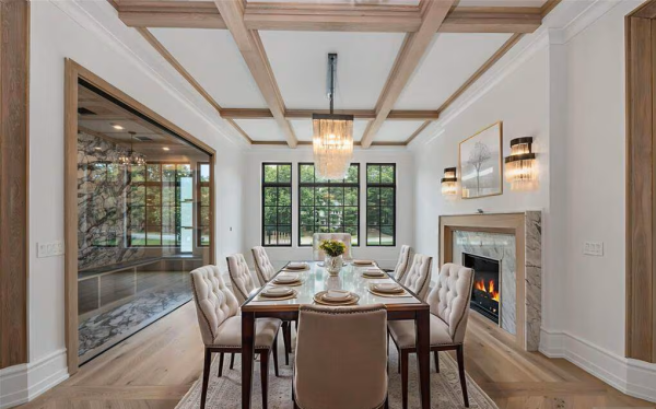 Елегантно домакинство: 5 луксозни трапезарии за празнични събирания