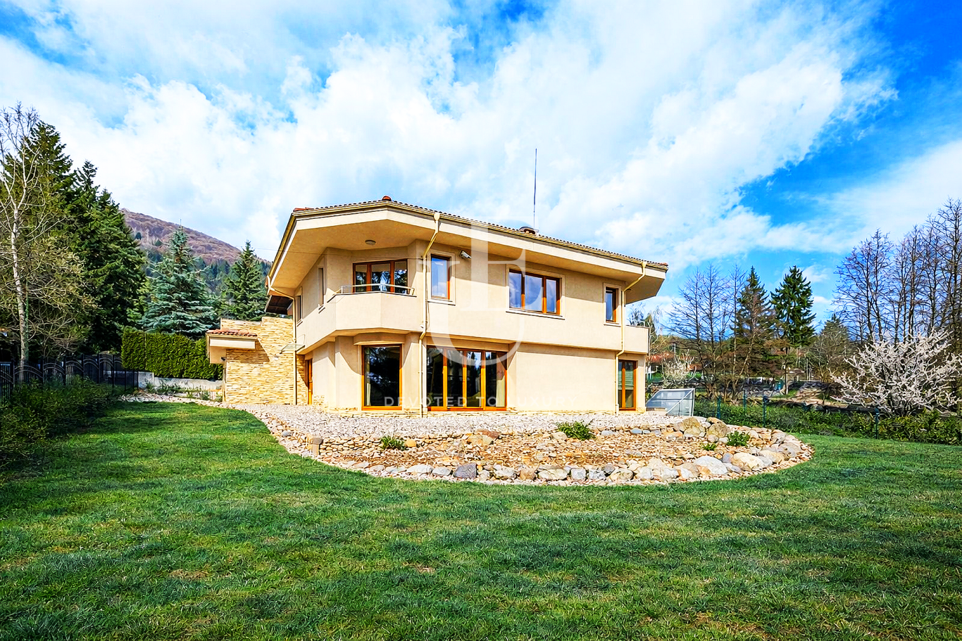 House for sale in Bistritsa,  with listing ID: K29128 - image 1