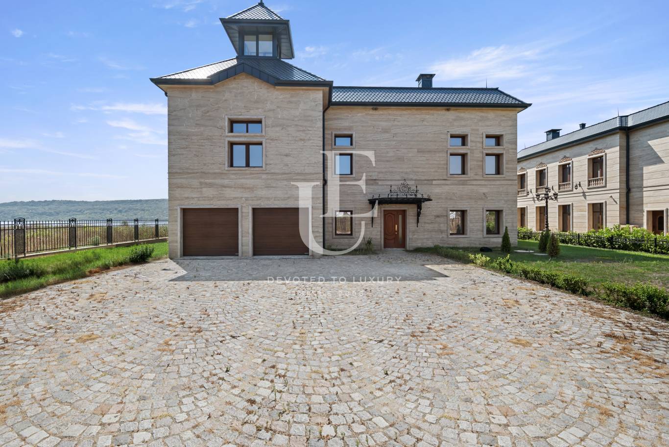 Къща за продажба в Варна,  - код на имота: K20895 - image 12