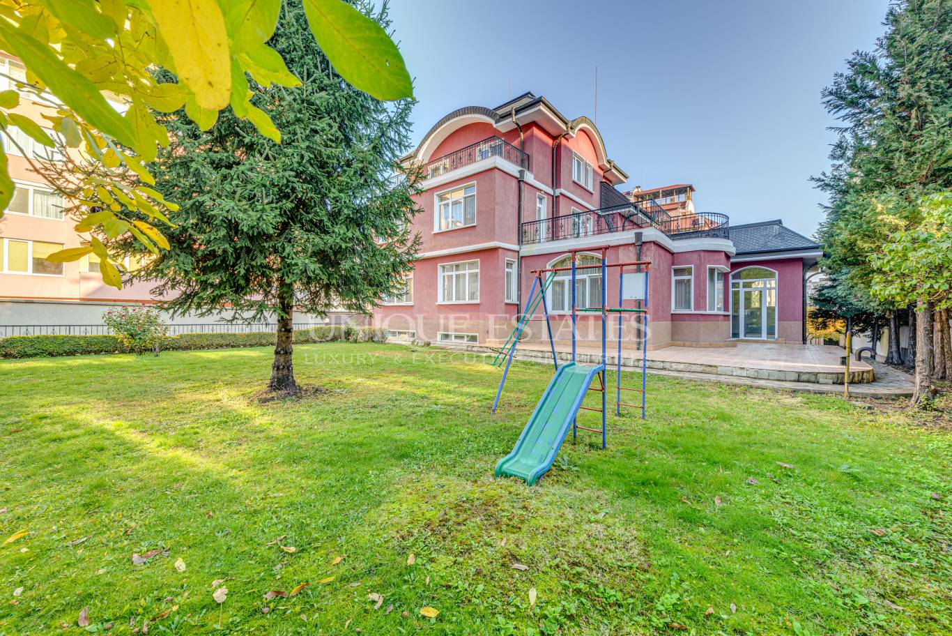 Офис сграда / Сграда за продажба в София, Манастирски ливади - запад - код на имота: E16286 - image 1