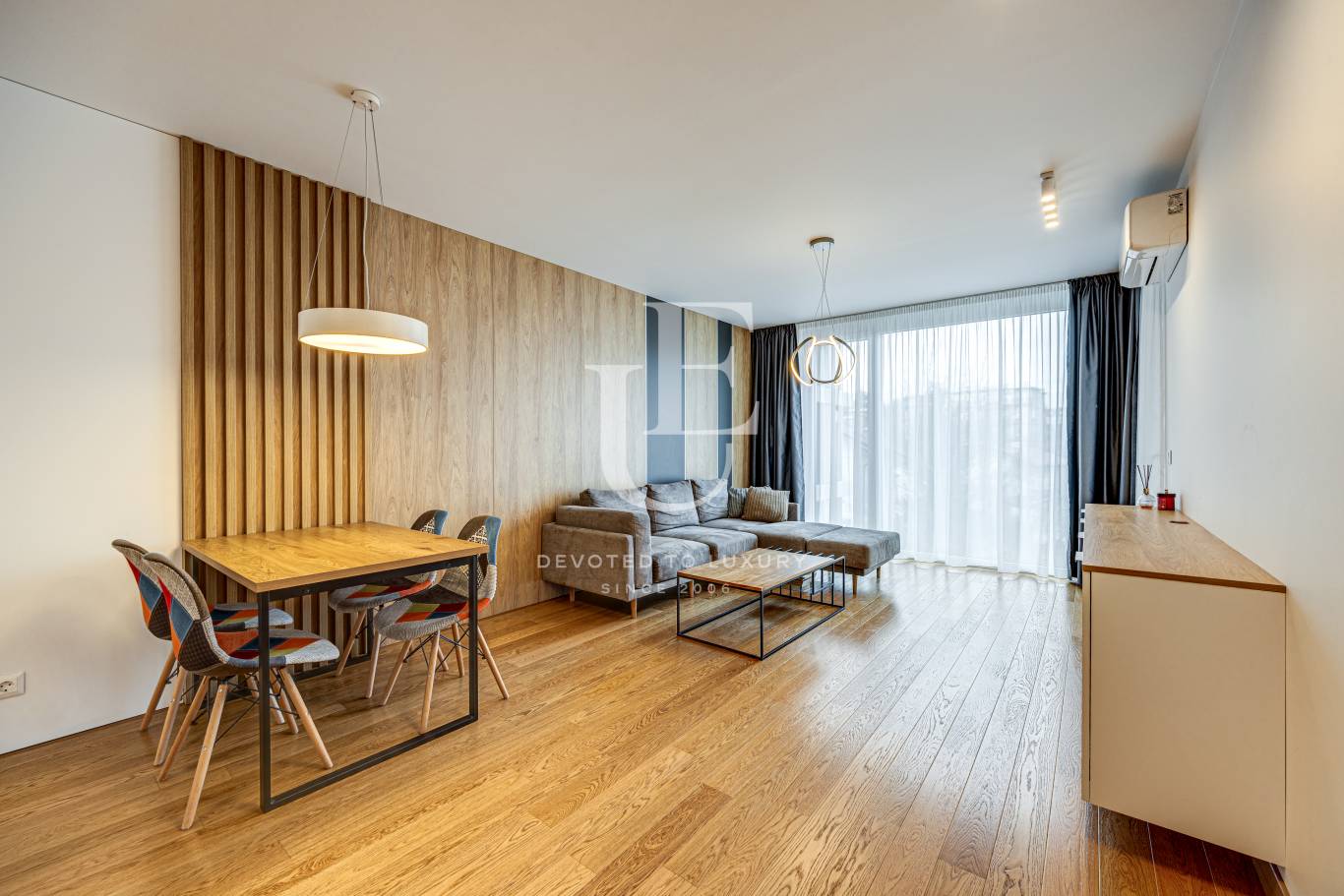 Просторен двустаен в нова луксозна сграда