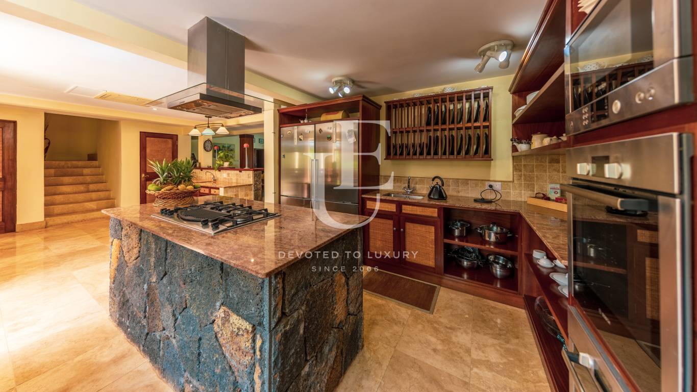 Къща за продажба в Чамарел,  - код на имота: N28914 - image 5