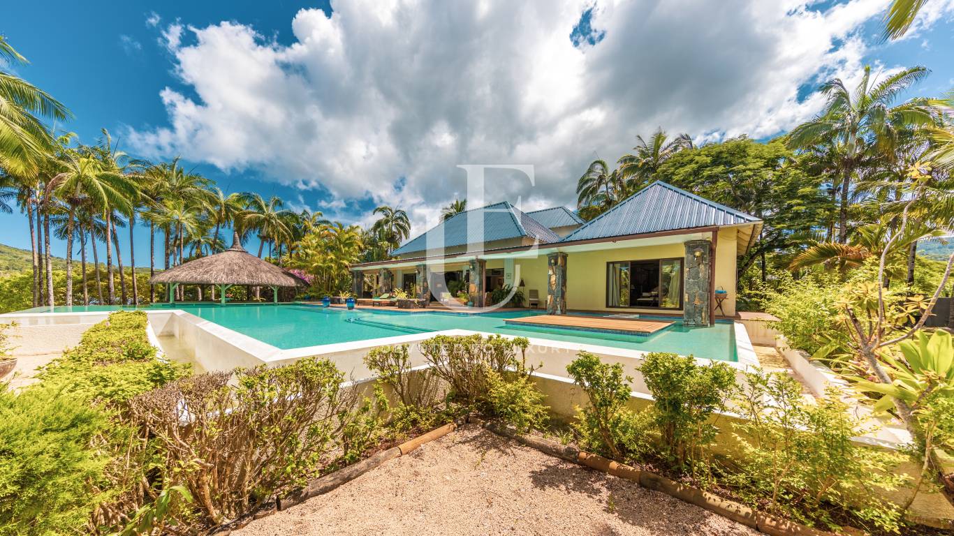 Къща за продажба в Чамарел,  - код на имота: N28914 - image 10