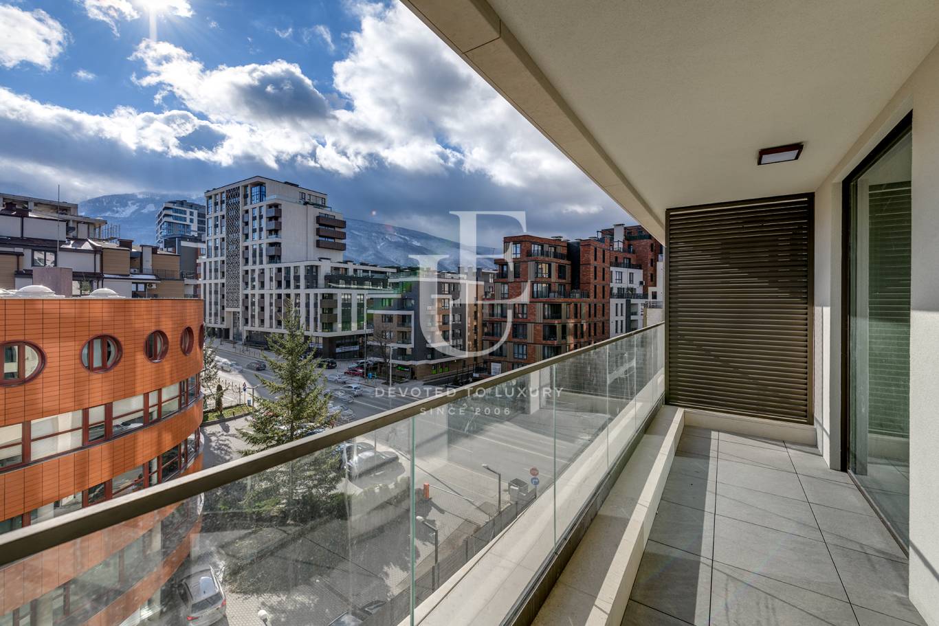 Апартамент за продажба в София, Кръстова вада - код на имота: N28917 - image 4