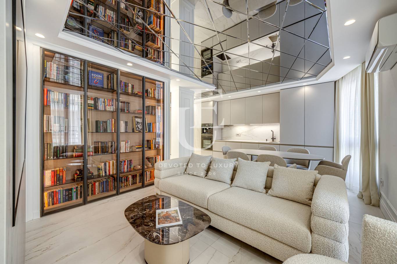 Апартамент за продажба в София, Бъкстон - код на имота: N28944 - image 1