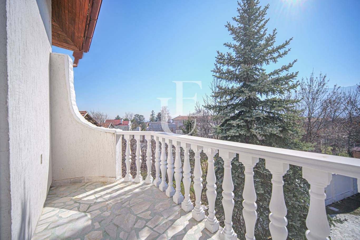 Къща за продажба в София, Горна Баня - код на имота: K21000 - image 2