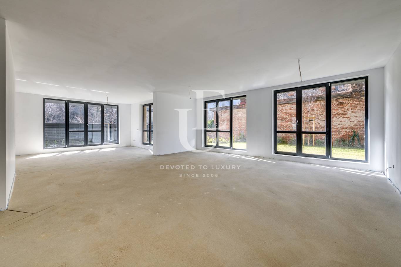 Апартамент за продажба в София, Овча купел - код на имота: K28965 - image 1