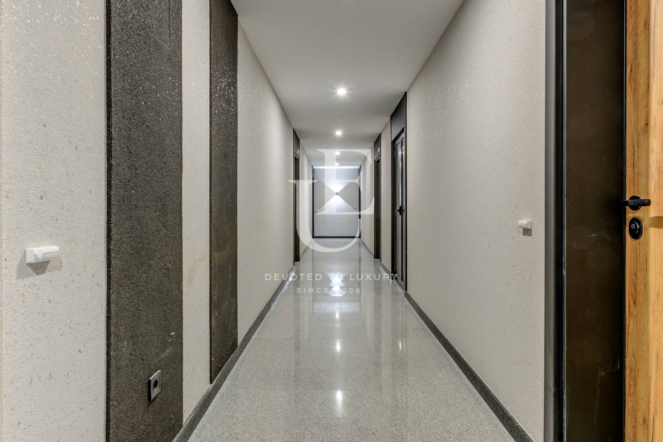 Апартамент за продажба в София, Овча купел - код на имота: N28973 - image 5