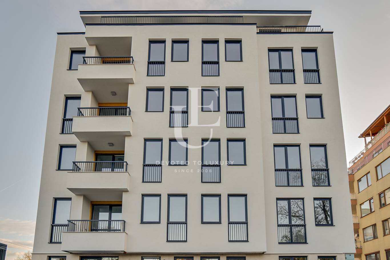 Апартамент за продажба в София, Кръстова вада - код на имота: K18718 - image 2