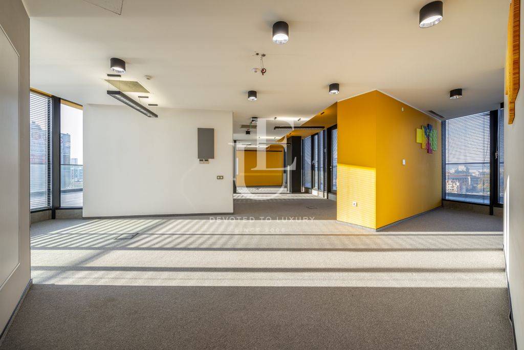 Офис за продажба в София, Изток - код на имота: N29637 - image 2