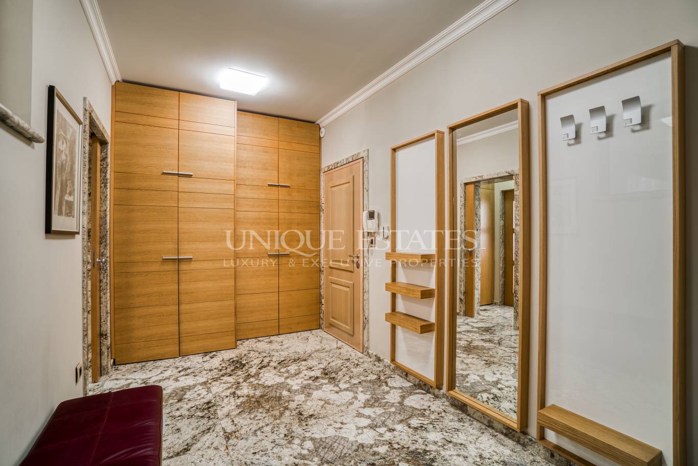 Апартамент за продажба в София, Център - код на имота: K16439 - image 8