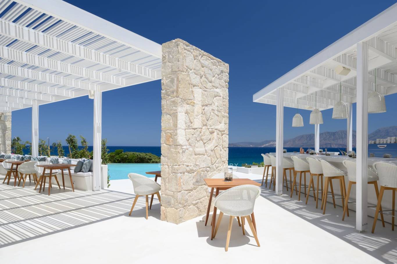 Хотел / Apartment house за продажба в остров Крит,  - код на имота: N21077 - image 3