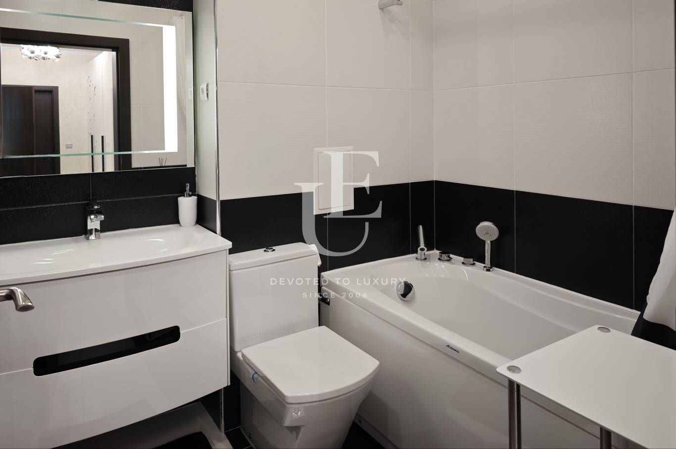 Апартамент за продажба в София, Гоце Делчев - код на имота: N29081 - image 9