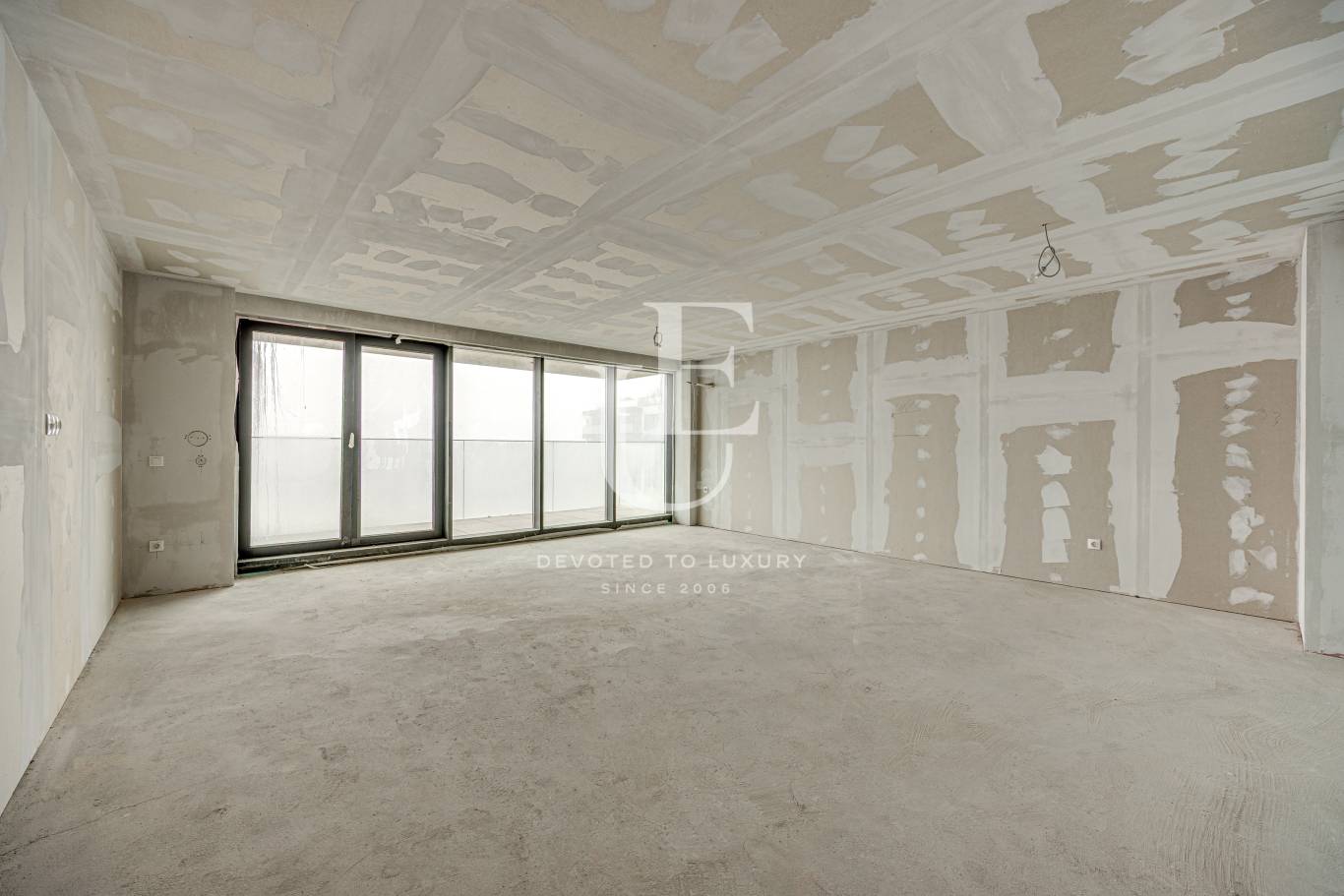 Апартамент за продажба в София, Оборище - код на имота: N26827 - image 2