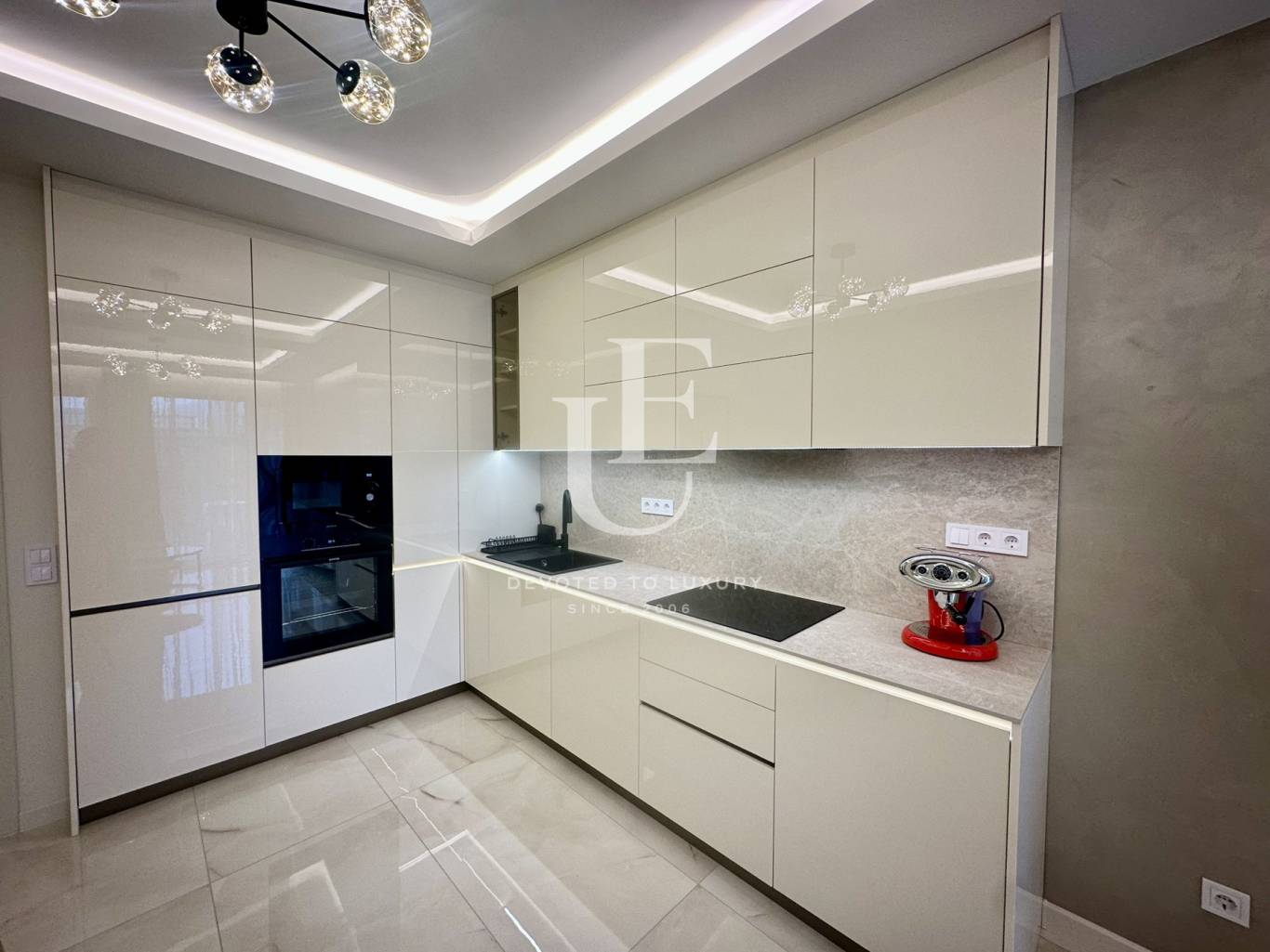 Апартамент под наем в София, Красно село - код на имота: N29129 - image 3