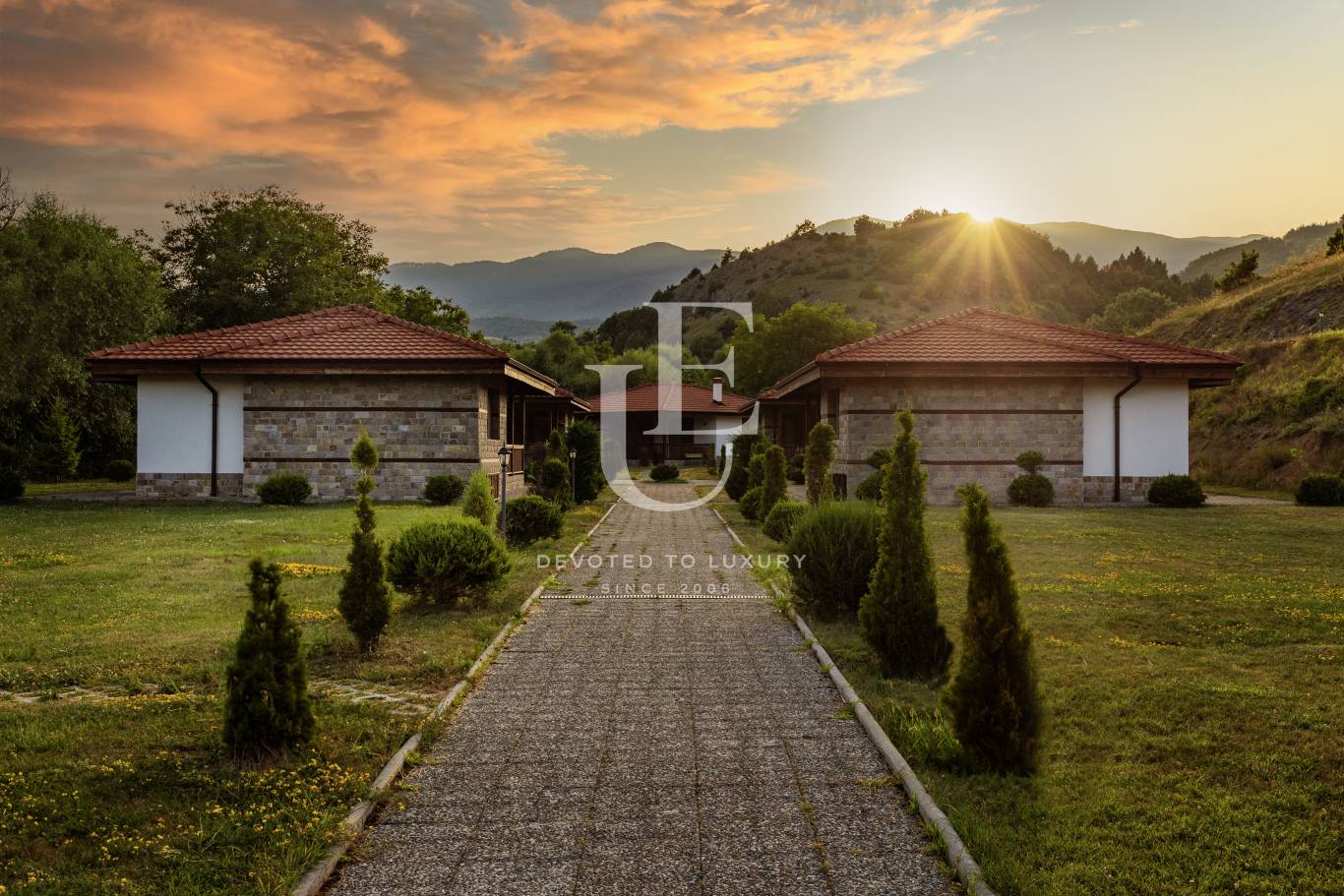 Хотел / Apartment house за продажба в Гоце Делчев,  - код на имота: N28737 - image 4