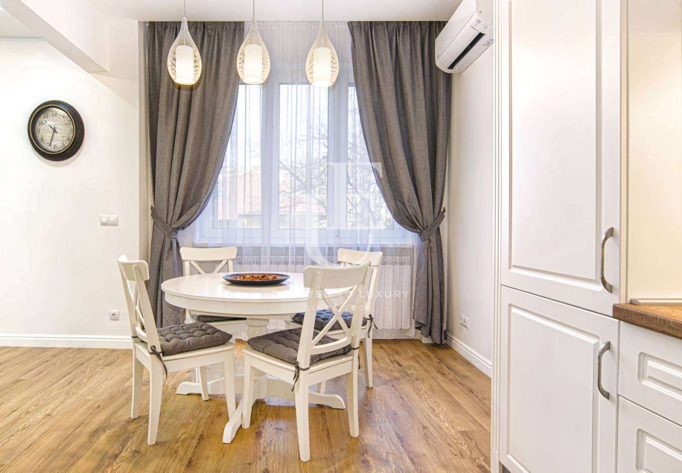 Апартамент под наем в София, Център - код на имота: N27997 - image 3