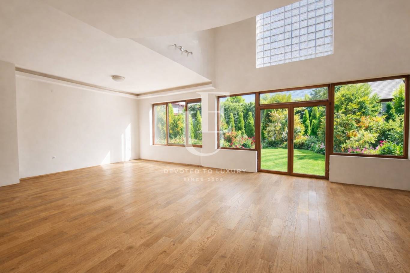 Къща за продажба в София, Банкя - код на имота: K28001 - image 5