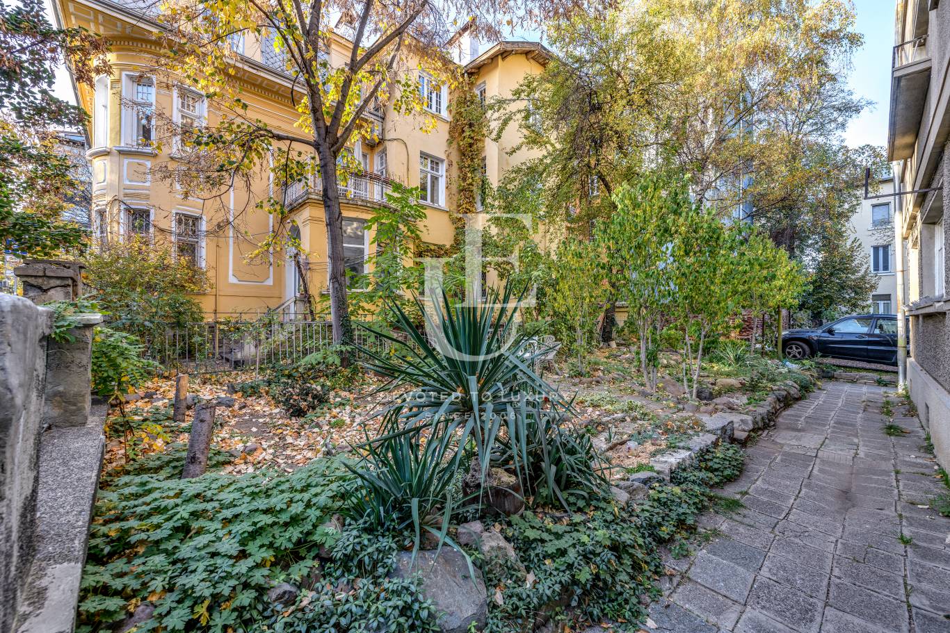 Апартамент за продажба в София, Докторска градина - код на имота: E18887 - image 1