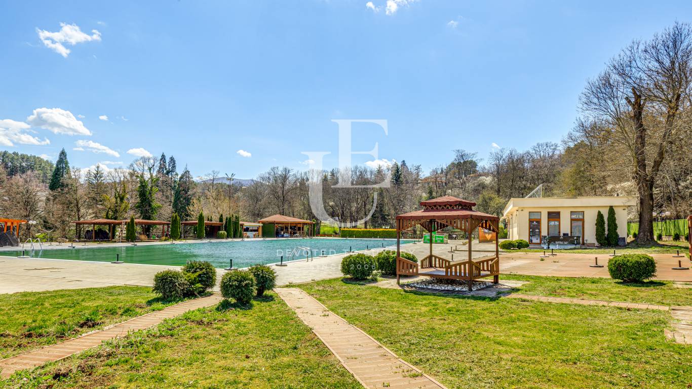 Hotel / Apartment house for sale in Bankya,  with listing ID: K28016 - image 2