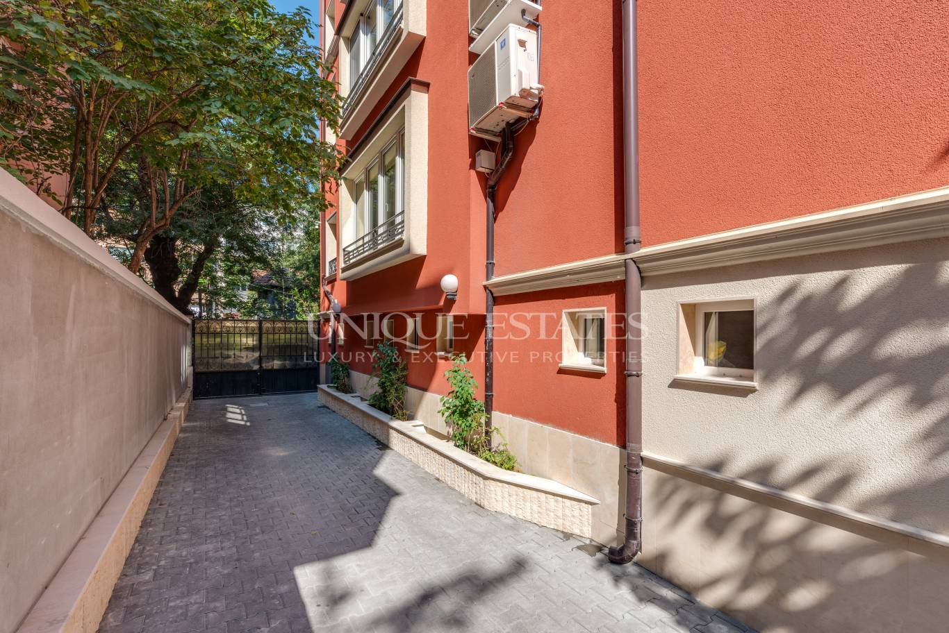 Apartment for rent in Sofia, Oborishte with listing ID: K14149 - image 12
