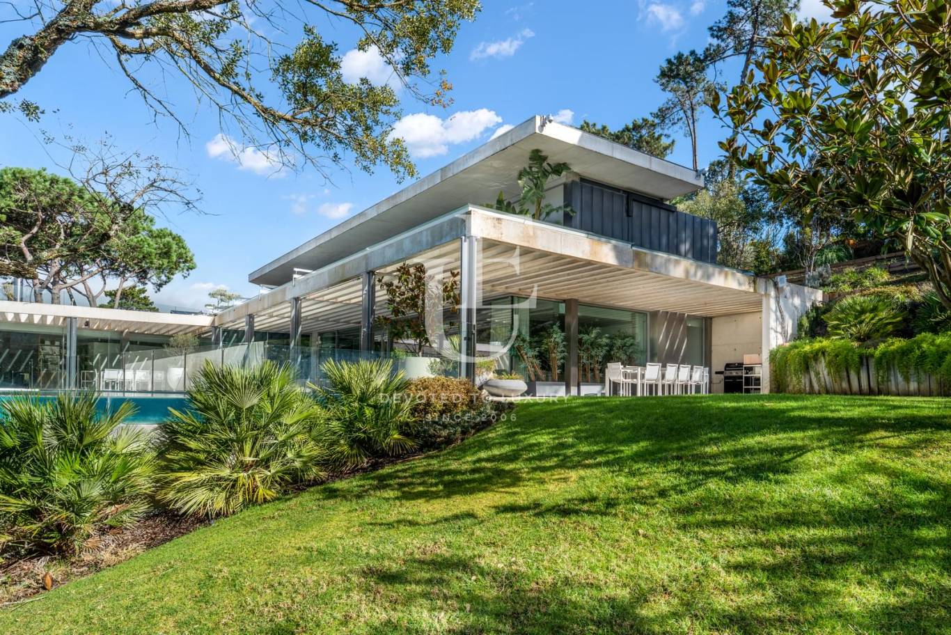 Къща за продажба в Ещорил, Кашкайш,  - код на имота: N29178 - image 1