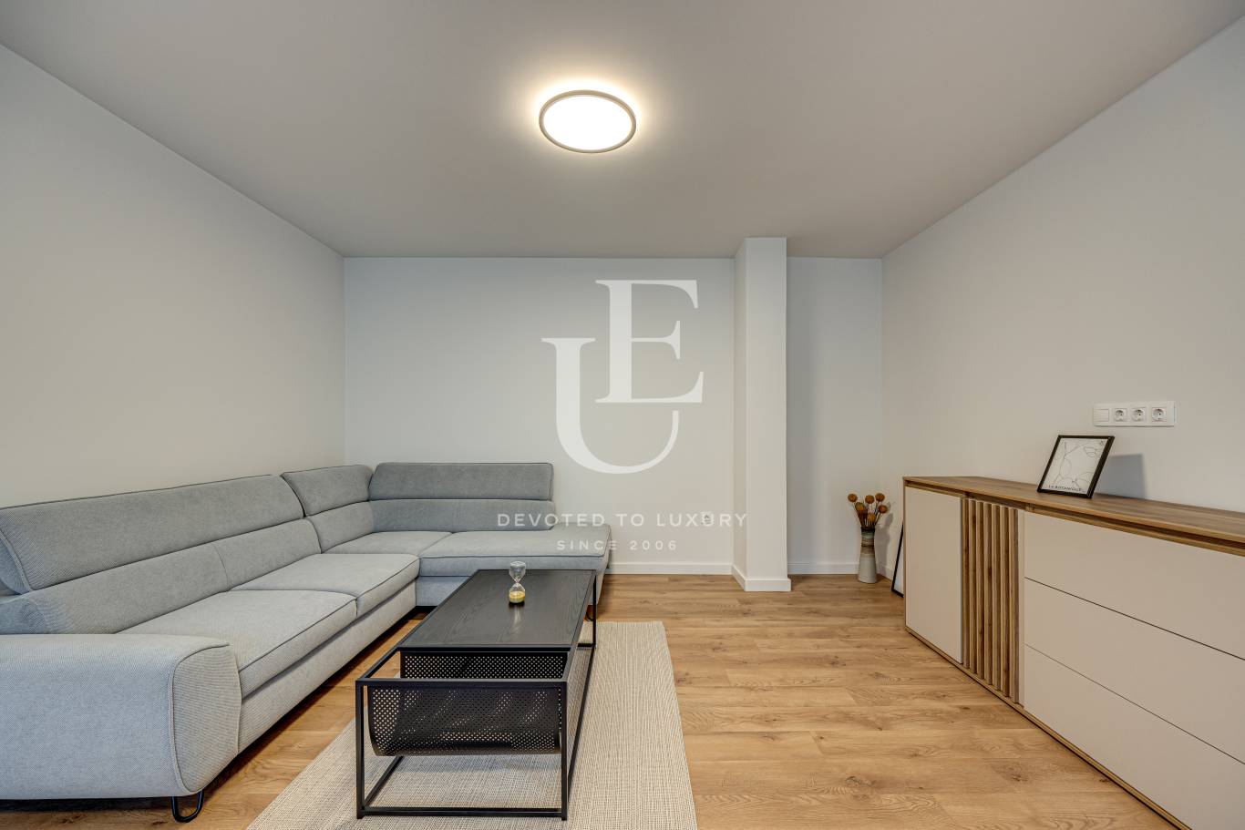 Апартамент под наем в София, Оборище - код на имота: N27597 - image 2