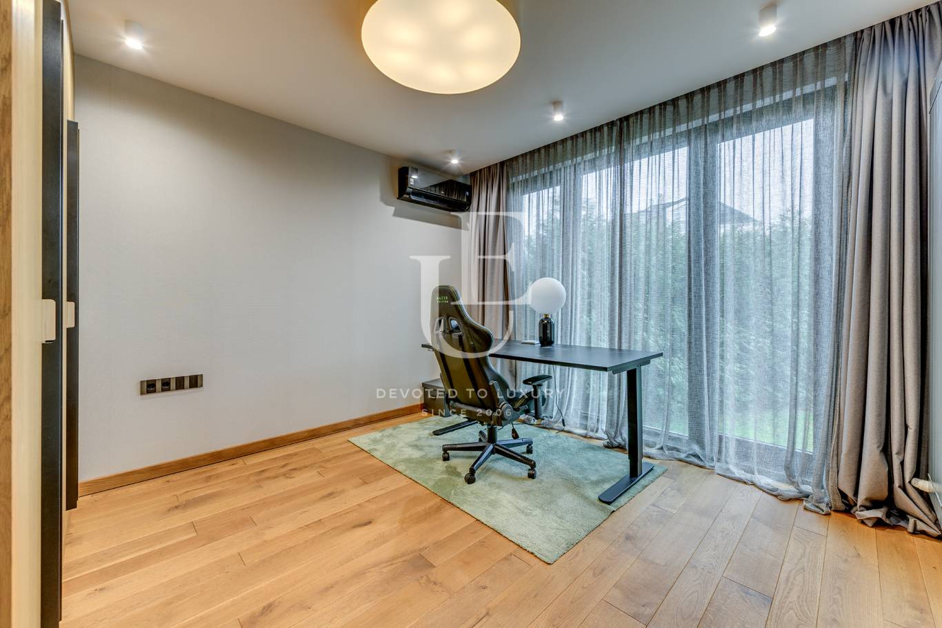 Апартамент за продажба в София, Камбаните - код на имота: N29211 - image 5