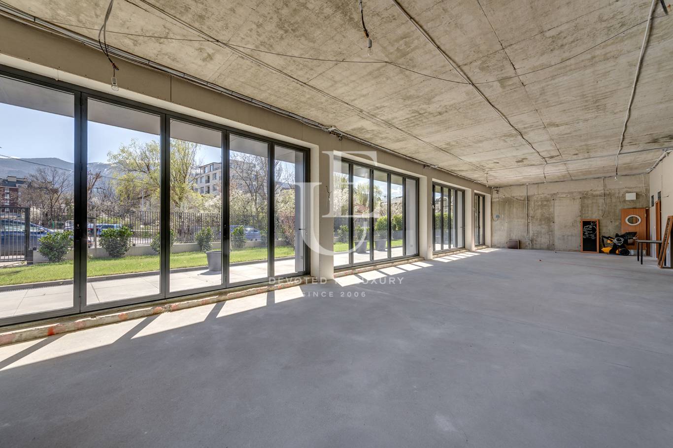 Търговски обект под наем в София, Кръстова вада - код на имота: N29214 - image 2