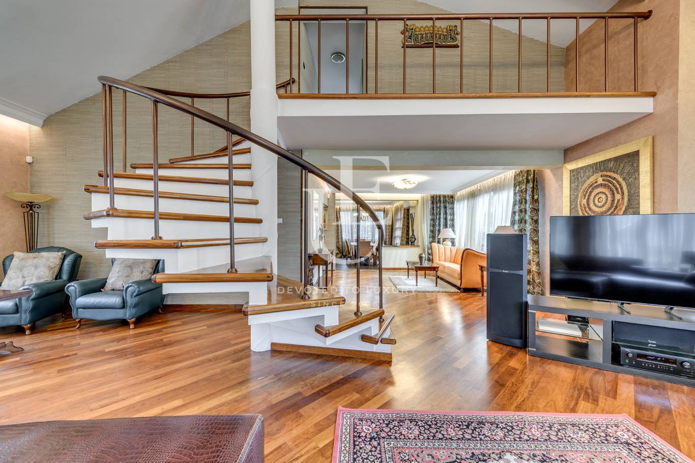 Ексклузивен мезонет с 2 спални на ТОП локация в кв. Лозенец