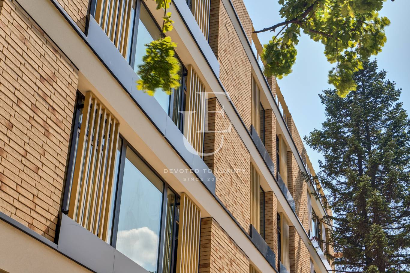 Апартамент за продажба в София, Бояна - код на имота: K23593 - image 1