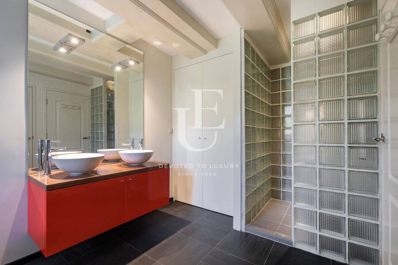 Апартамент за продажба в Амстердам,  - код на имота: N29236 - image 13