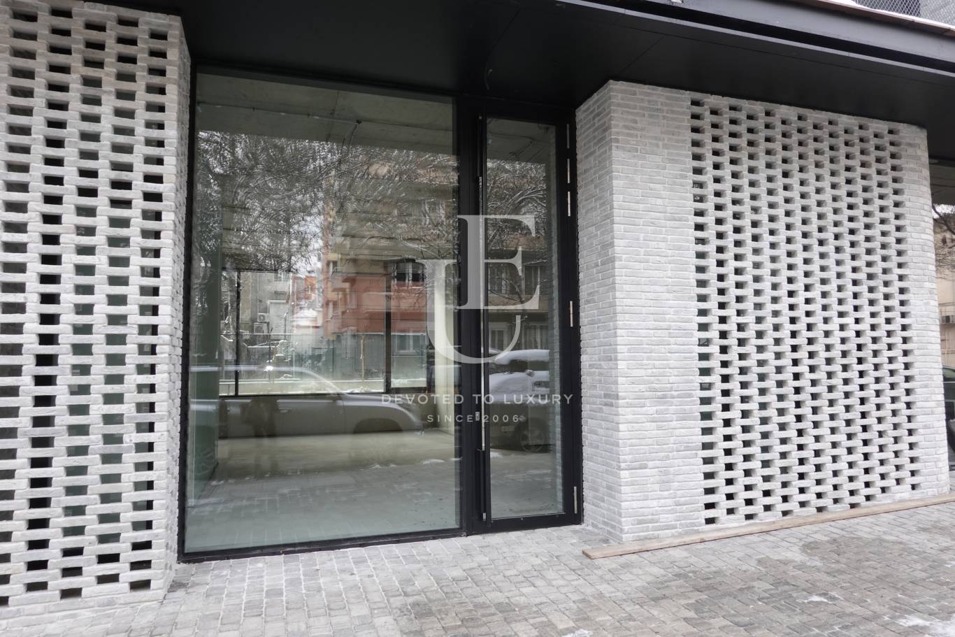 Търговски обект под наем в София, Оборище - код на имота: N28749 - image 3