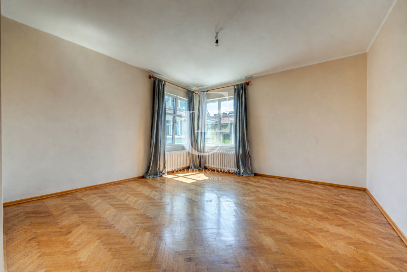 Апартамент за продажба в София, Център - код на имота: E26983 - image 3