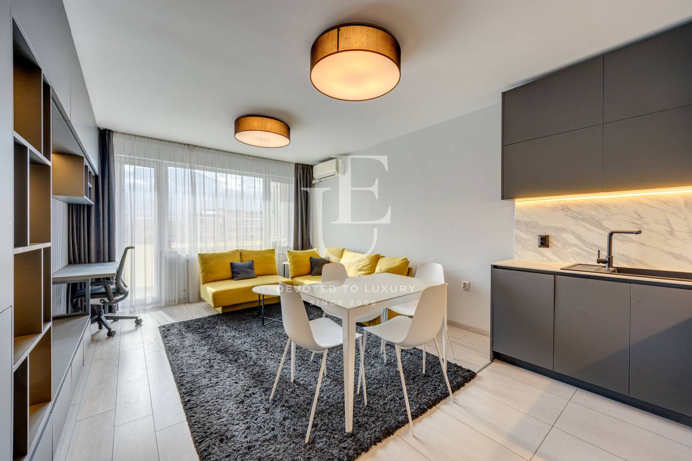 Тристаен апартамент под наем в кв. Витоша 