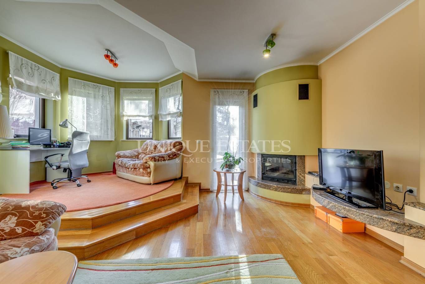 Къща за продажба в София, Банкя - код на имота: E16709 - image 11