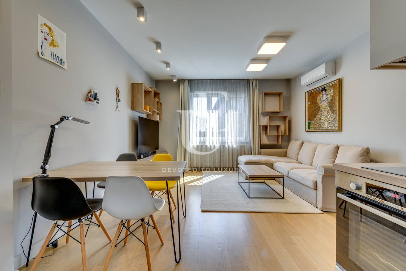 Тристаен апартамент под наем в Докторска градина