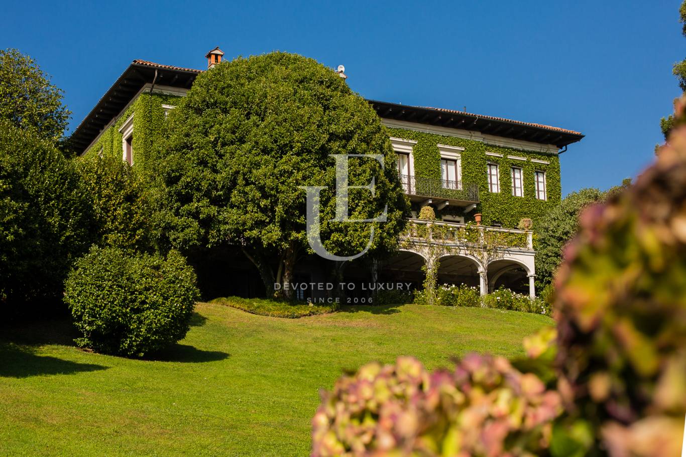 Къща за продажба в Вербания,  - код на имота: N21426 - image 1
