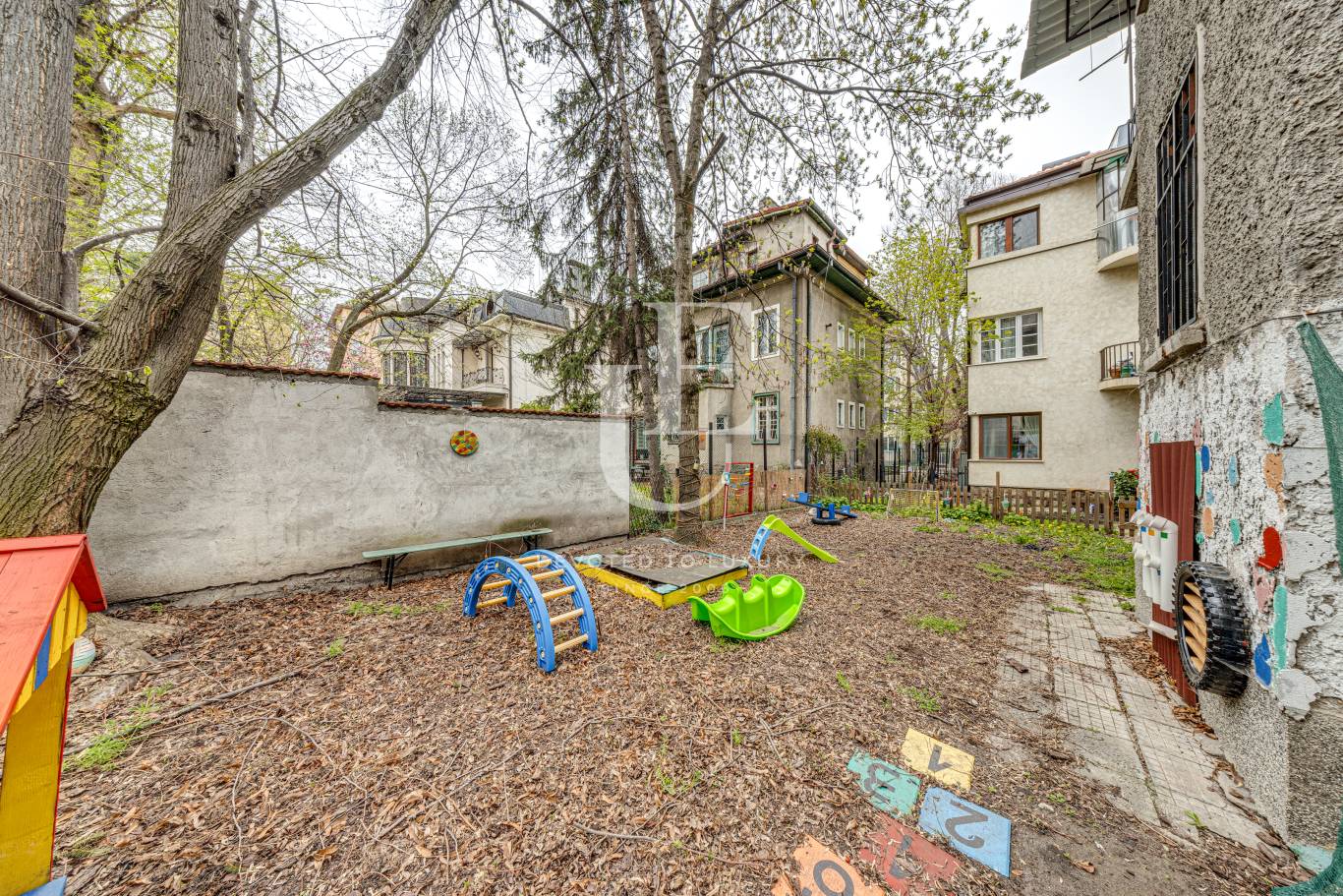 Къща за продажба в София, Център - код на имота: E29353 - image 2