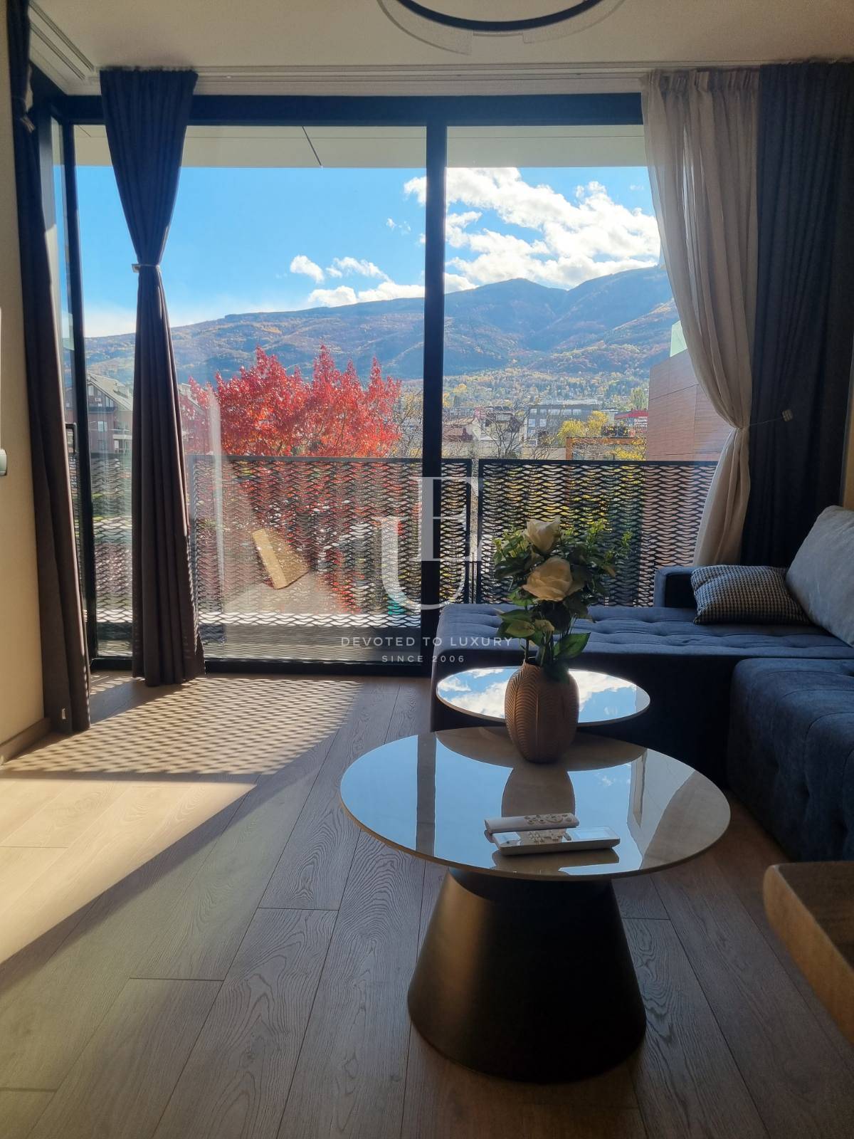 Елегантен двустаен апартамент в престижен комплекс под наем 