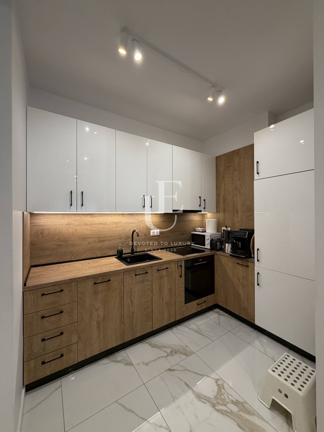 Апартамент за продажба в София, Кръстова вада - код на имота: E29373 - image 2