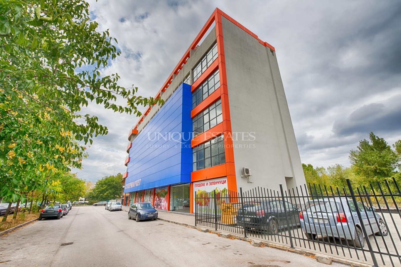Офис сграда / Сграда за продажба в София, Дружба 1 - код на имота: K8621 - image 2