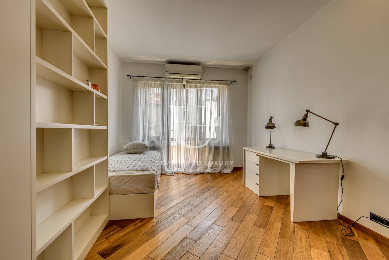 Апартамент под наем в София, Център - код на имота: N28774 - image 10