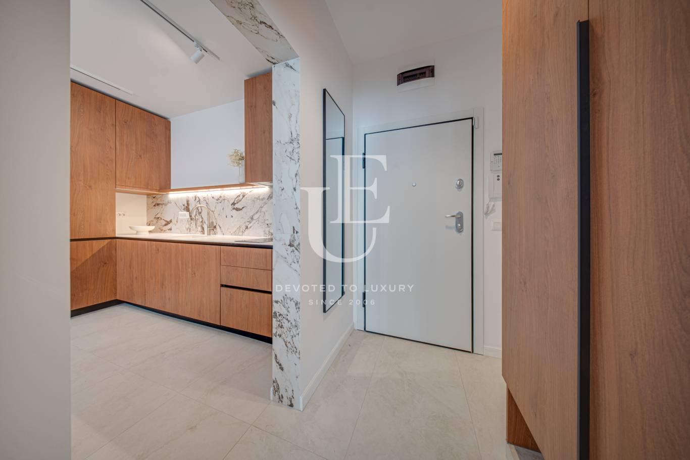 Апартамент за продажба в София, Оборище - код на имота: N29417 - image 5